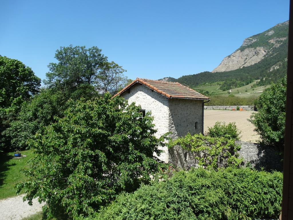L'Enclos B&B Châtillon-en-Diois Exterior photo